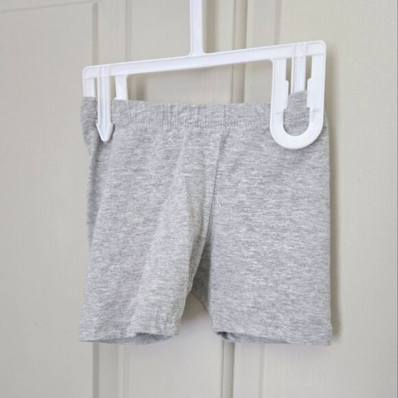 3/$15 Cat & Jack Shorts 18 M - Picture 1 of 4